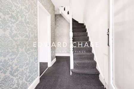 3 bedroom terraced house to rent - Photo 4