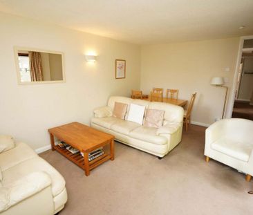 3 bedroom bungalow to rent - Photo 1