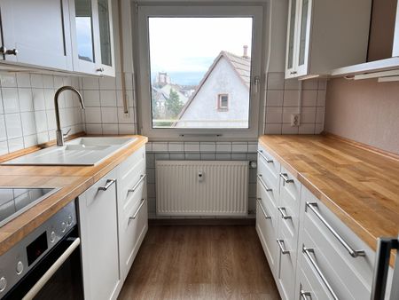 Refrath: 3-Zimmer-Wohnung mit Balkon und Stellplatz - Photo 4