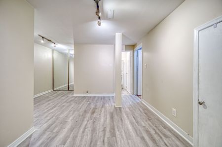 For Lease - 35 Bellhaven Road Unit# Lower, Toronto, Ontario - Photo 2