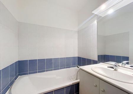 Location Appartement 1 pièce 32m² VALENCE 26000 - Photo 4
