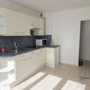 Location Appartement 2 pièces 54m² LYS LEZ LANNOY 59390 - Photo 2