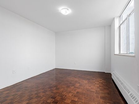 For Lease - 2255 Weston Road Unit# 308, Toronto, Ontario - Photo 2