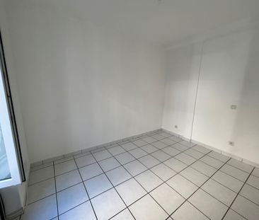 F2 SECTEUR MAISON DES SPORTS - Photo 1