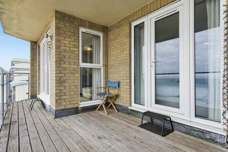 3 bedroom apartment to rent - Photo 2