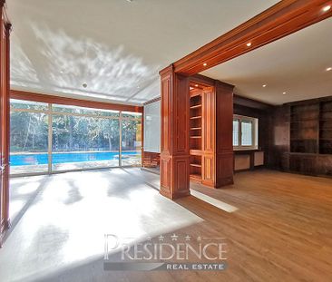 Villa in Madrid, LA FLORIDA, for rent - Photo 1