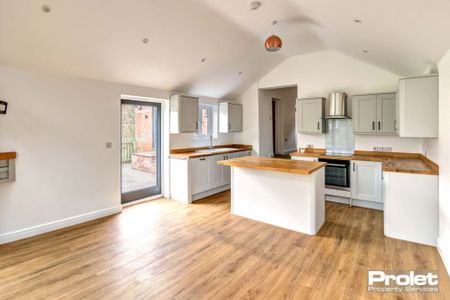 Little Barn, Low Farm Road, Reedham, NR13 3HE - Photo 2