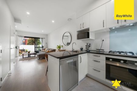 Modern Comfort and Convenience in the Heart of Avondale - Photo 5