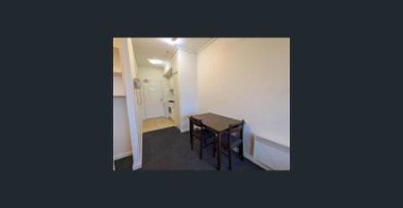 Live Simplified: Chic 1 Bedroom Apartment Perfect for Your Lifestyle! - Photo 3