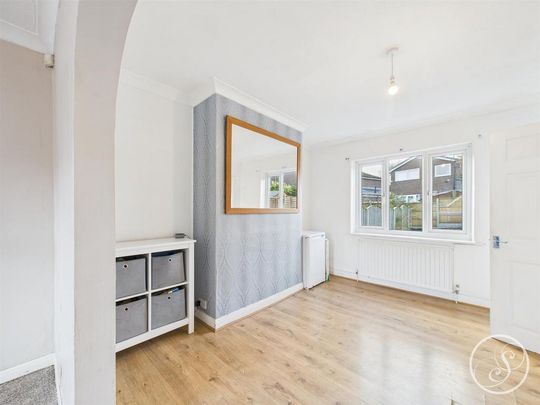 3 bedroom terraced house to rent - Photo 1