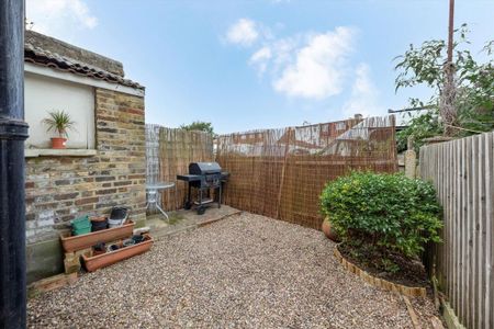 3 bedroom house to rent - Photo 5