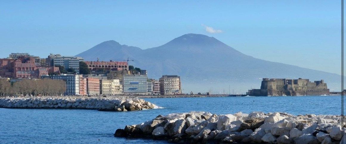 Quadrilocale via Francesco Caracciolo, Chiaia, Napoli - Photo 1