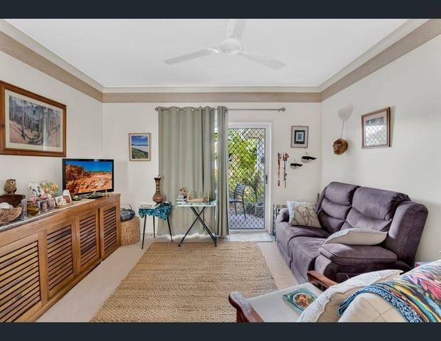 Single Storey, 2 Bedroom Villa - Minutes to Cairns CBD - Photo 1