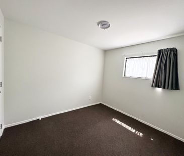 4B Pureora Place, Clendon Park, Auckland - Photo 3