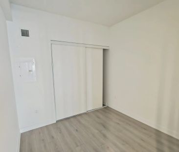 1 Fairview Road E #309 - Photo 4
