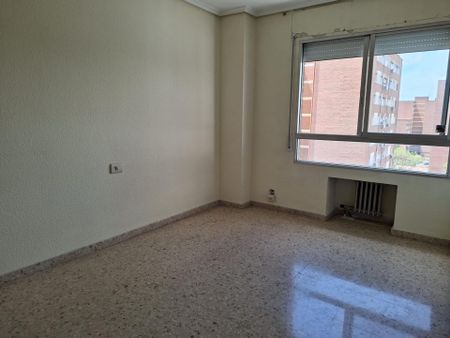 Flat - Murcia (Centro) - Photo 3
