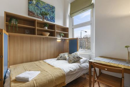 Detached house to rent - Photo 4