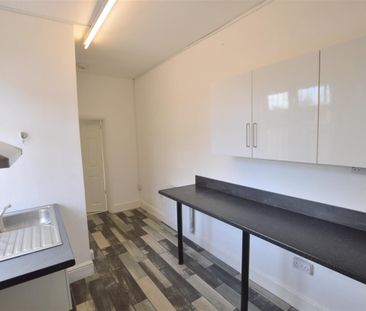 Holbrook Lane, Holbrooks Coventry - Photo 5