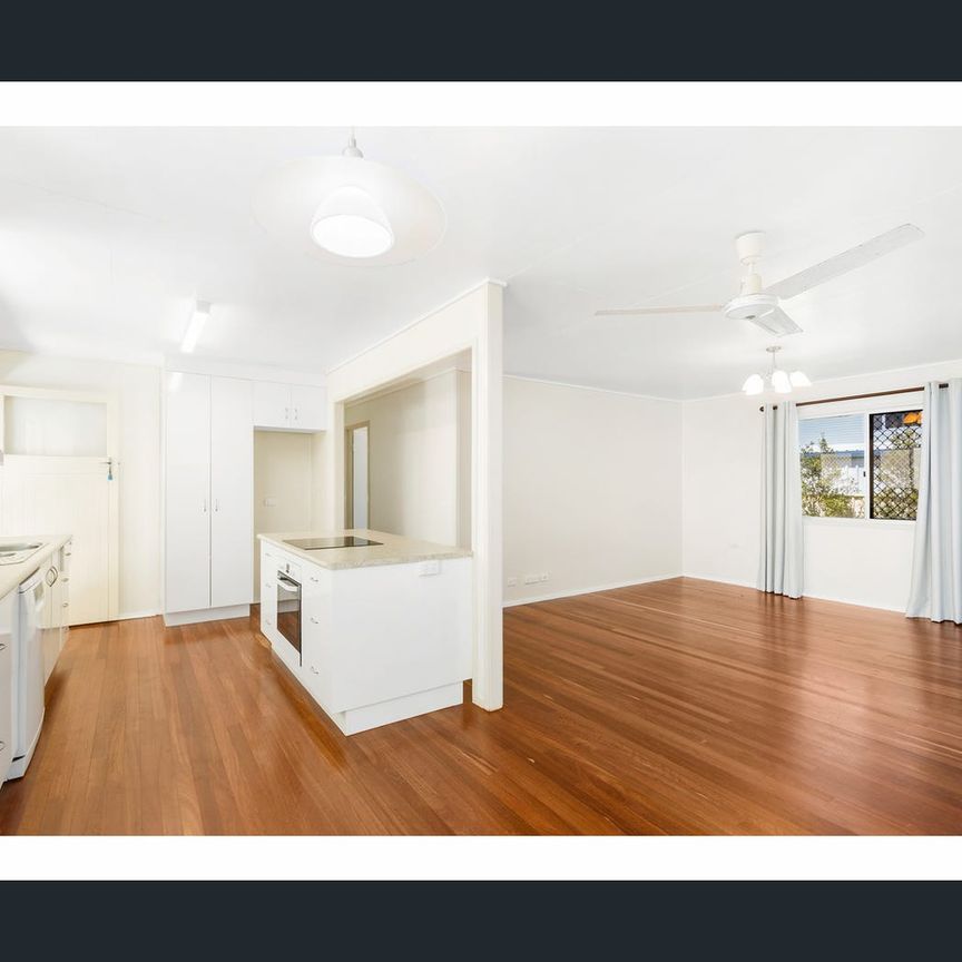 122 Menzies Street, Park Avenue, Qld 4701 - Photo 1