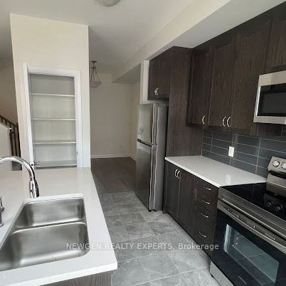 For Lease - 191 Invention Boulevard, Kanata, Ontario - Photo 1