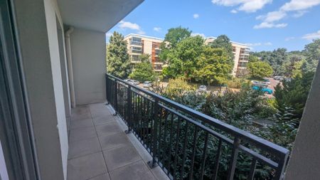 location Appartement T2 DE 42.28m² À LE CHESNAY - Photo 5