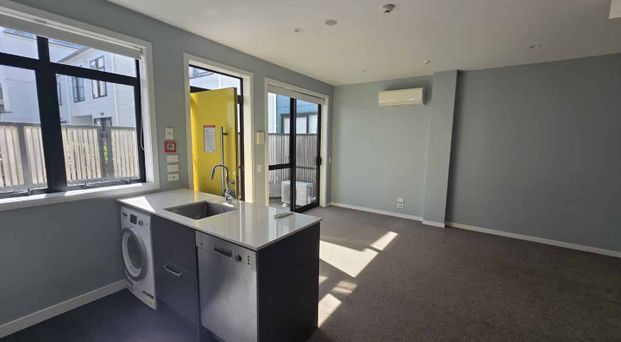 7/5 Ebor Street, Te Aro - Photo 1