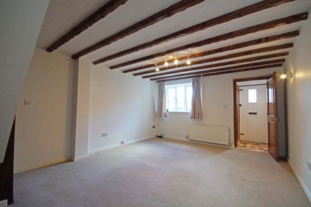 A 2 Bedroom House in Up Hatherley GL51 3NG - Photo 2