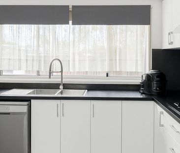 19 Terrigal Street, Marayong, NSW 2148 - Photo 2