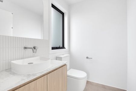 2/5 Rubicon Street, Reservoir VIC 3073 - Photo 4