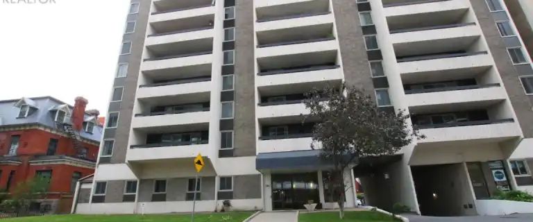 606 - 141 SOMERSET STREET W | 606 - 141 SOMERSET STREET W, Ottawa - Photo 1
