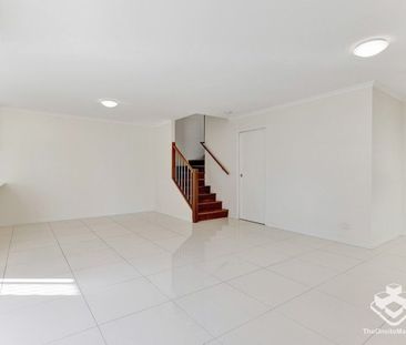 Modern, Spacious Townhouse in a Perfect Location - Photo 4