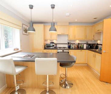 2 bedroom flat to rent - Photo 6