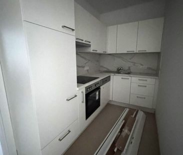 Provisionsfrei: Unbefristeter 41m² Erstbezug mit 2 Zimmern und Einb... - Photo 4