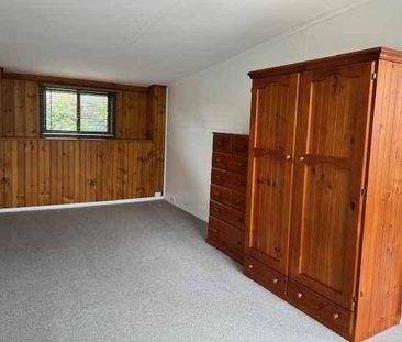 Renovated Retreat with Private Gardens in Central Location. - Photo 1