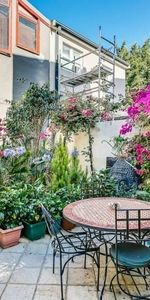 AFFORDABLE AND CONVENIENT ROOM IN IDEALLY LOCATED HOME - Photo 3