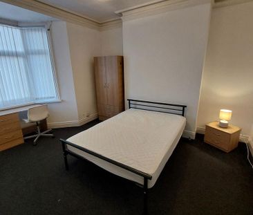 4 bedroom house share to rent - Photo 1