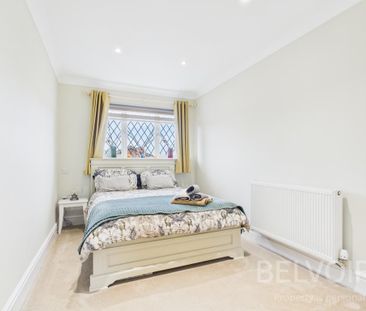 4 bedroom detached house to rent - Photo 5