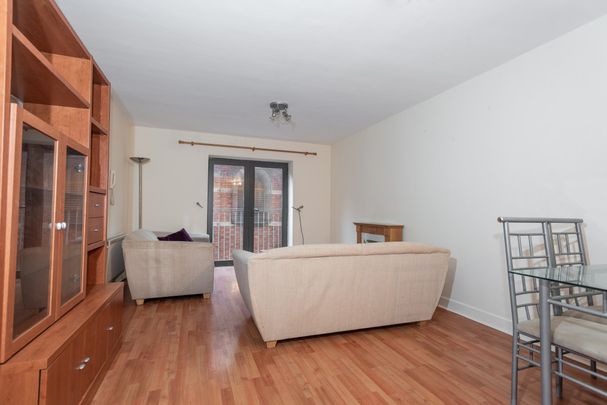 Apt 4 City Gate, Sussex Place, Belfast, BT2 8LN - Photo 1