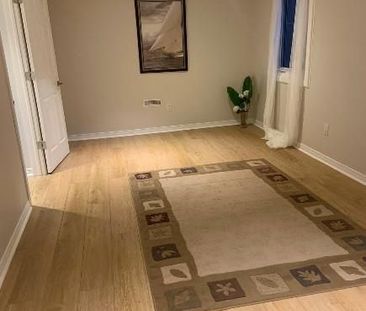 For Lease - 19 Constable LOWER Street, London North, Ontario - Photo 1