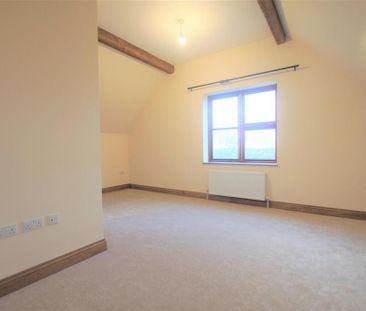 3 bedroom barn conversion to rent - Photo 5