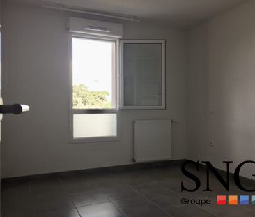 T2 AVEC BALCON ET PARKING - Photo 2