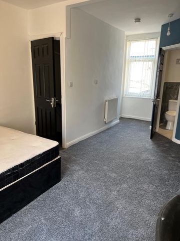 Cambria Street, Liverpool - Photo 4