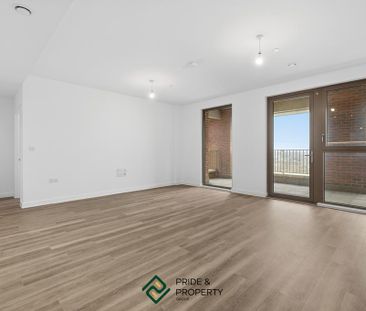 3 bedroom flat to rent - Photo 3