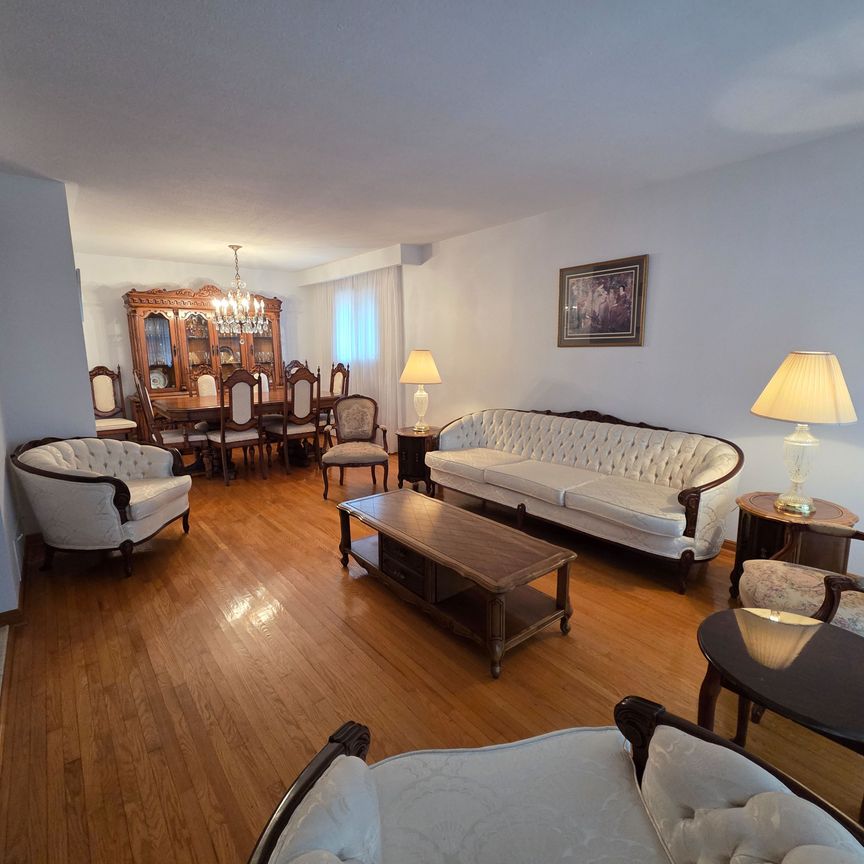 For Lease - 1622 Anworld Court, Mississauga, Ontario - Photo 1