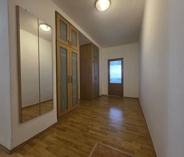 Pronájem bytu 3+1 80 m² - Fotografie 6