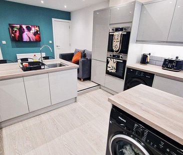 6 bedroom terraced house to rent - Photo 6