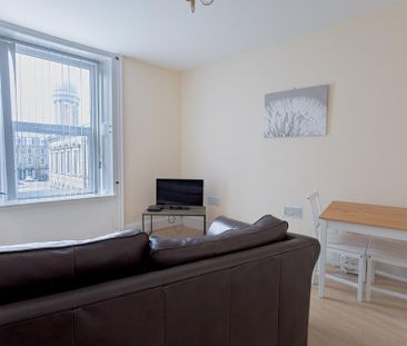 1 bedroom flat to rent - Photo 5