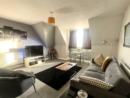 1 bedroom apartment to rent - Photo 2