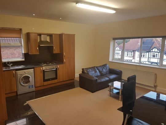 2 bedroom flat to rent - Photo 1