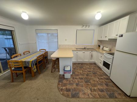 Charming Beach Retreat - Photo 5